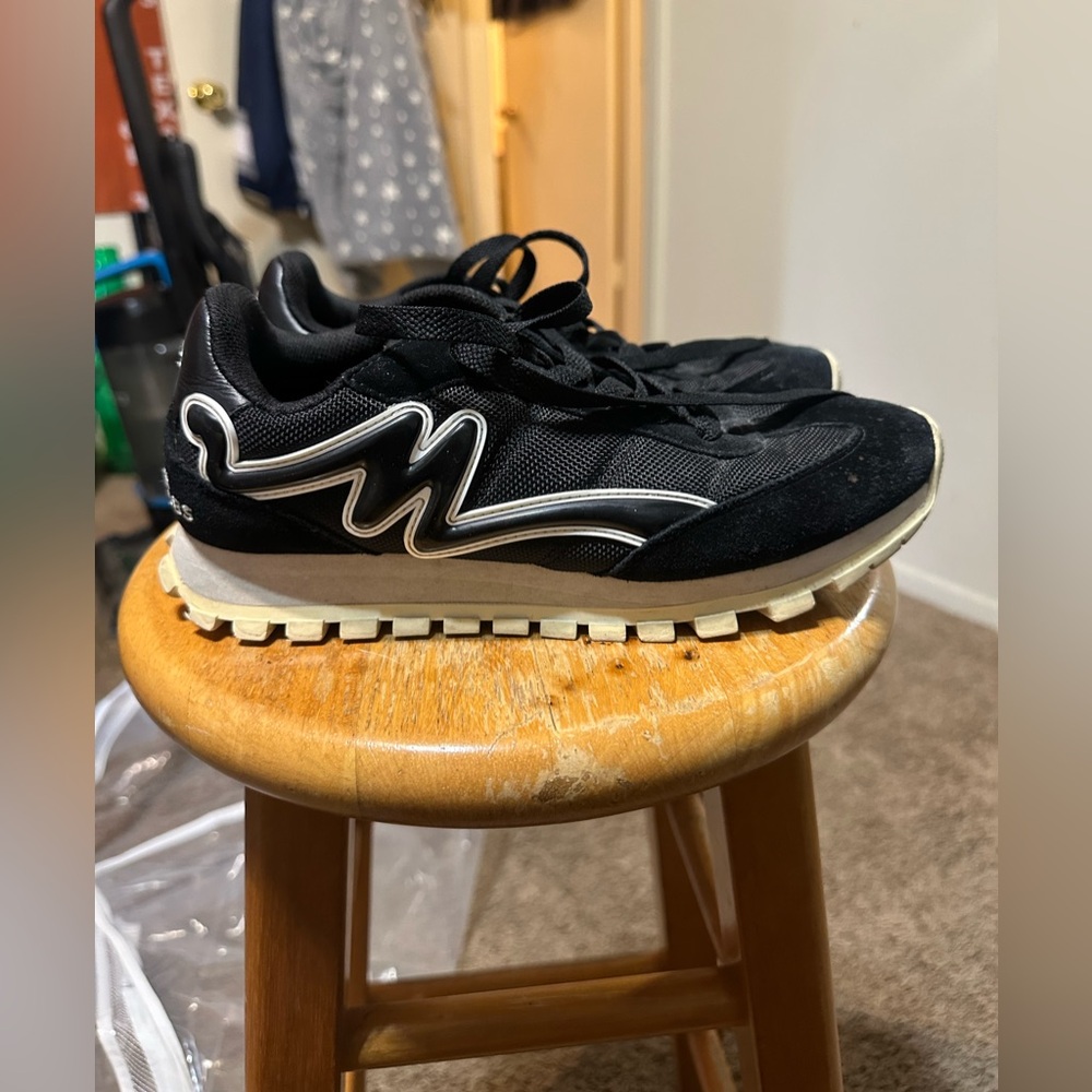 Vintage Marc Jacob’s “the jogger” size 8